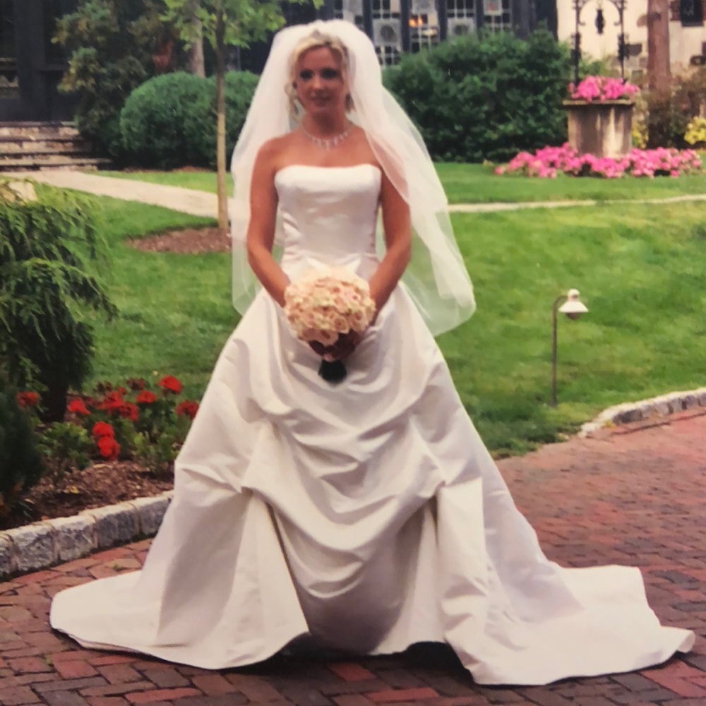 Wedding dress